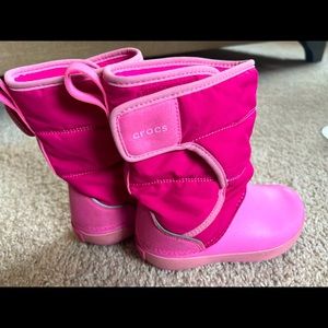 Crocs girl LodgePoint Snow Boot size 10